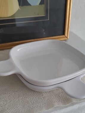 Set Of 2 Corningware Grab n' Go Snack Plates